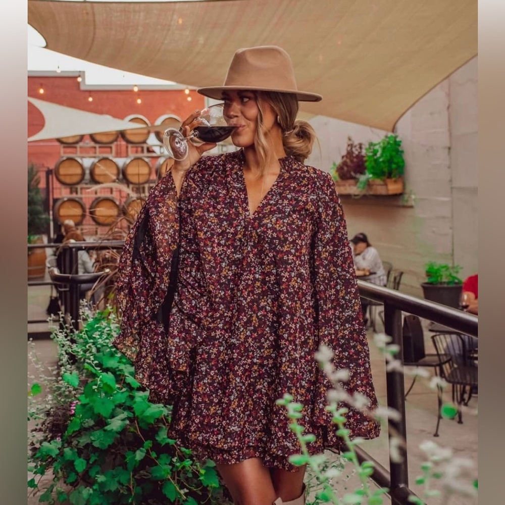 Buddy Love tunic dress with bell sleeve. Worn one time. Size large.